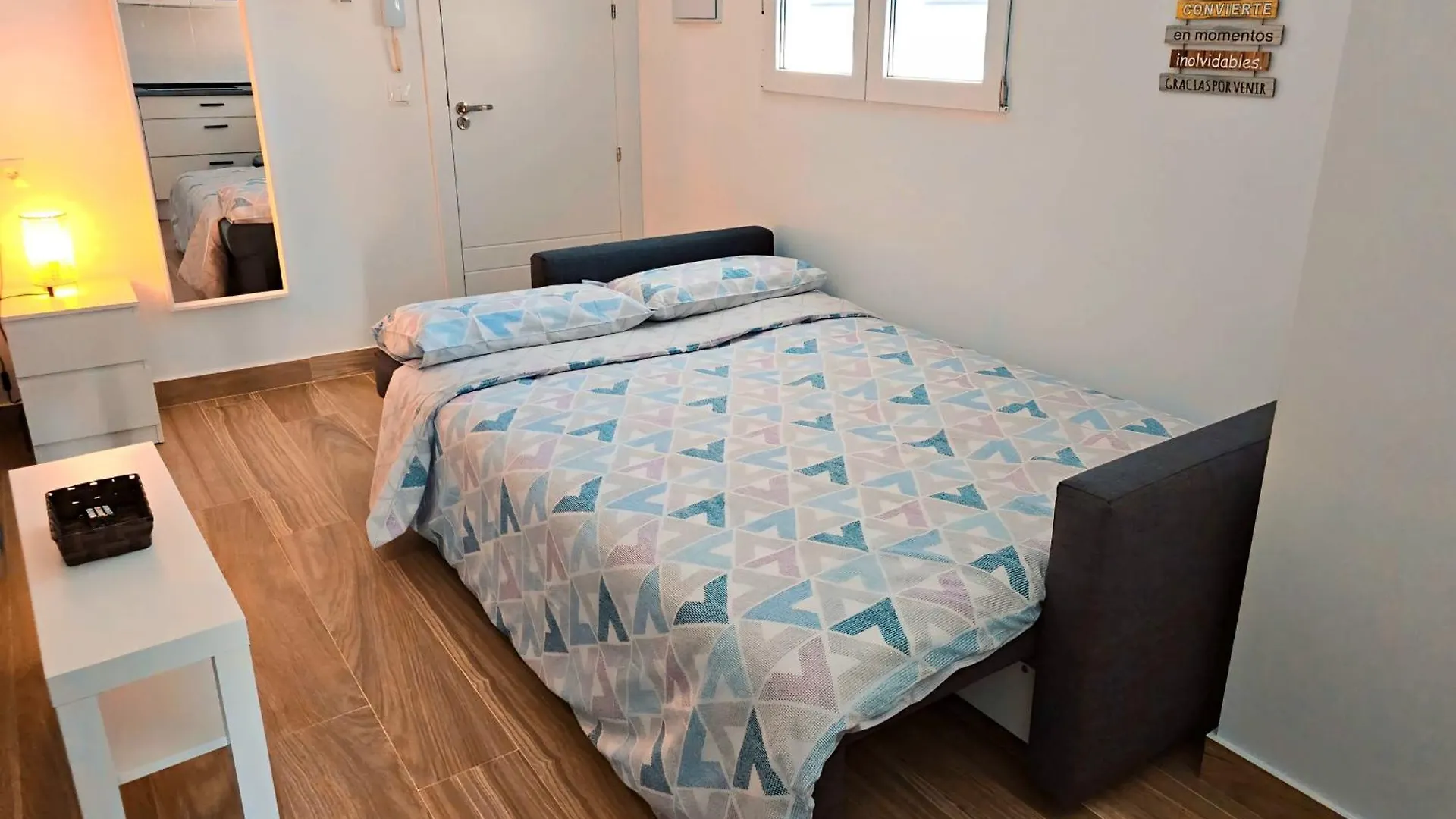 La Casita De Mercedes Malaga 0*,