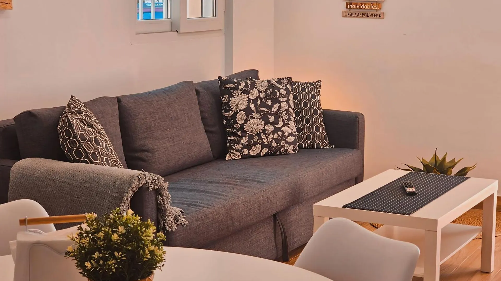 La Casita De Mercedes Malaga Spain