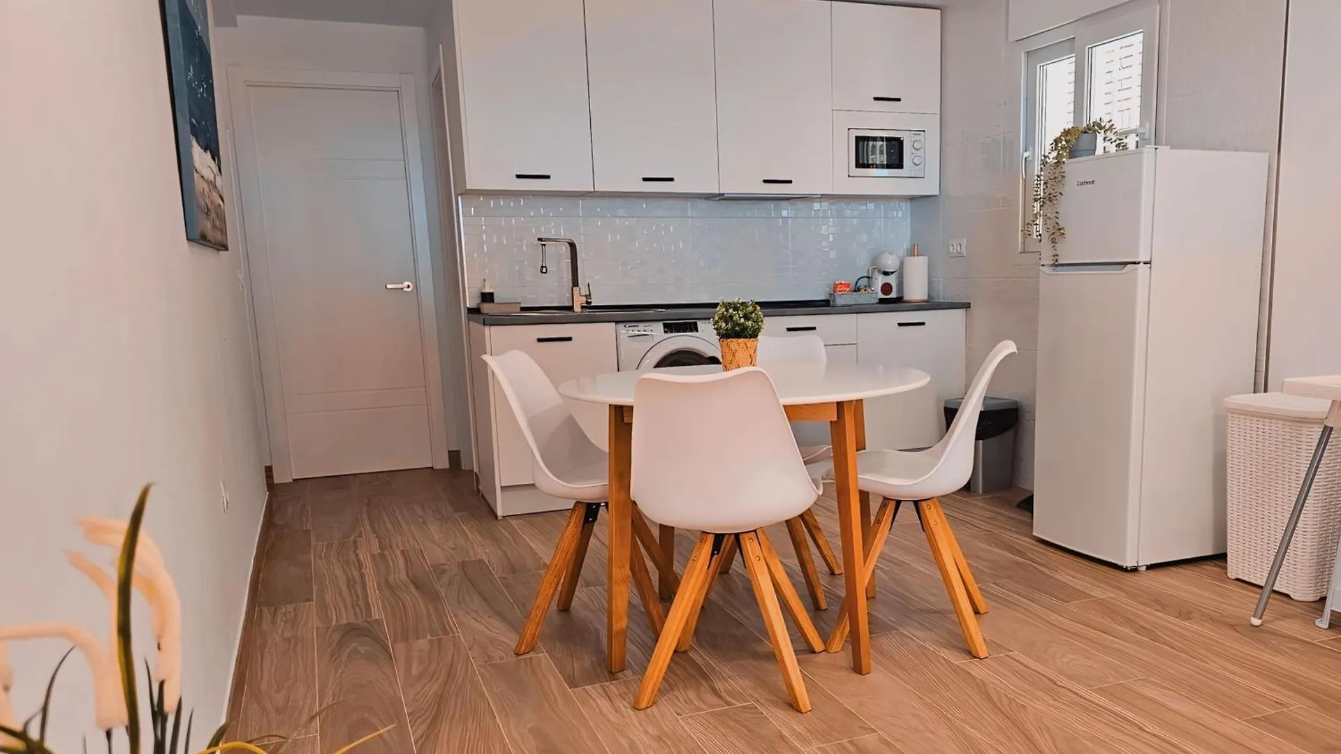 La Casita De Mercedes Malaga 0*,